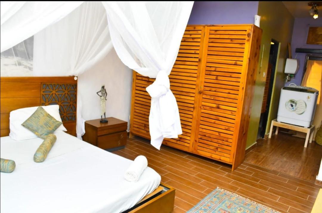 Mavericks Convenient Cozy Loft In Diani'S Cbd Ukunda Exterior foto